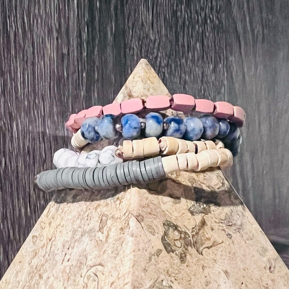 Target stack bracelets - Picture 5 of 11